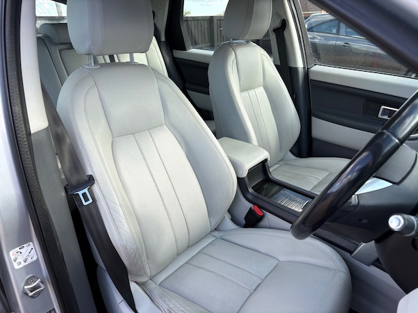 Used Land Rover Discovery Sport 2016 for sale - 76005727: Photo 9
