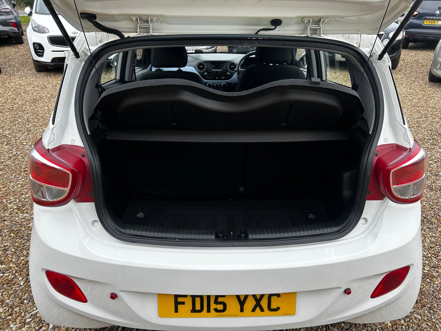 Used Hyundai i10 2015 for sale - 77540906: Photo 12