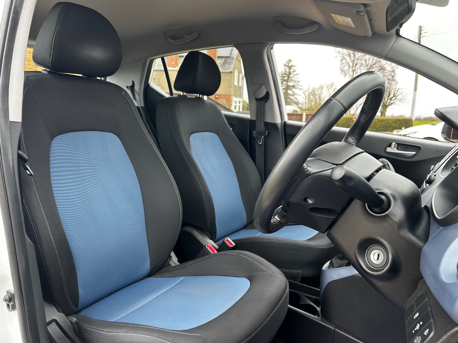 Used Hyundai i10 2015 for sale - 77540906: Photo 14