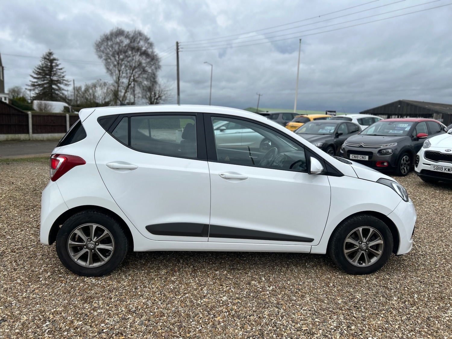 Used Hyundai i10 2015 for sale - 77540906: Photo 8