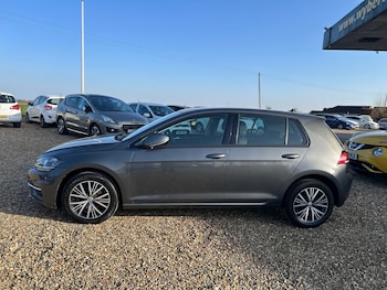 Used Volkswagen Golf 2018 for sale - 77718341: Photo