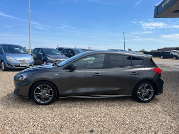 Used Ford Focus 2020 for sale - 79004603: Photo