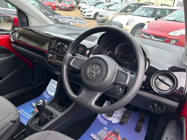 Used Volkswagen up! 2015 for sale - 73578349: Photo 12