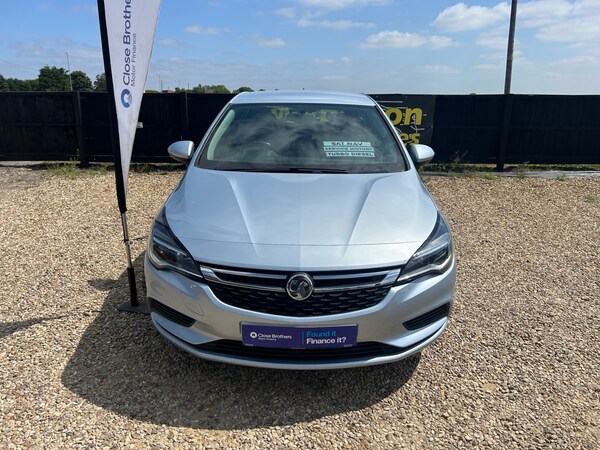 Used Vauxhall Astra 2017 for sale - 74770141: Photo 2