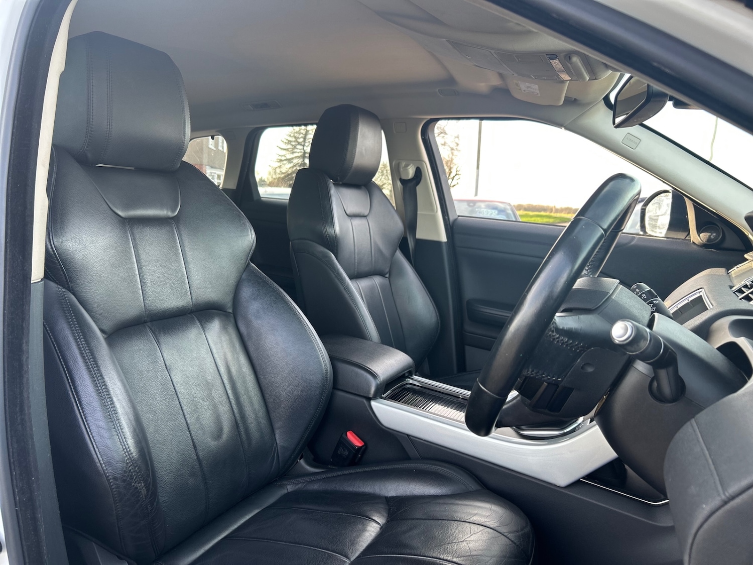 Used Land Rover Range Rover Evoque 2015 for sale - 75065649: Photo 12