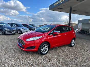 Used Ford Fiesta 2015 for sale - 77974115: Photo