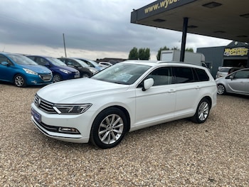Used Volkswagen Passat 2015 for sale - 79261513: Photo