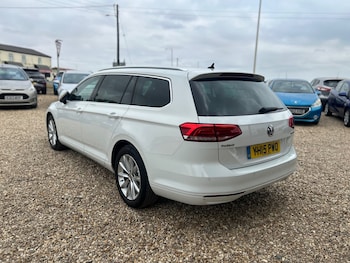 Used Volkswagen Passat 2015 for sale - 79261513: Photo