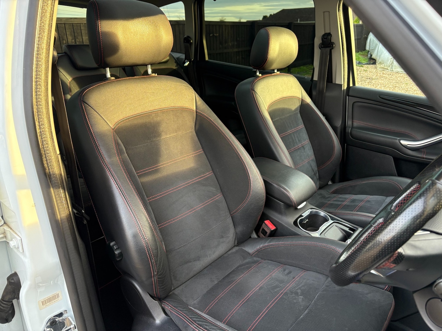 Used Ford S-Max 2013 for sale - 76466037: Photo 10