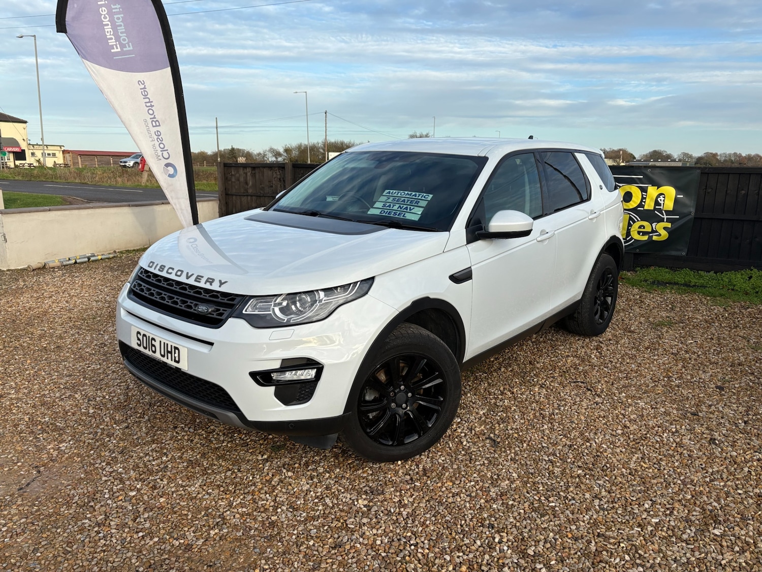 Used Land Rover Discovery Sport 2016 for sale - 76859587: Photo 2