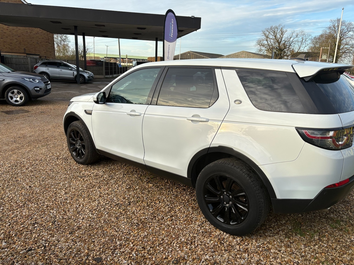 Used Land Rover Discovery Sport 2016 for sale - 76859587: Photo 6