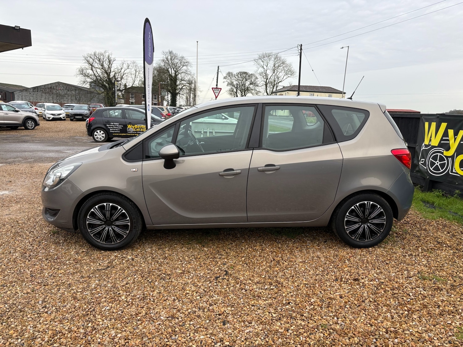 Used Vauxhall Meriva 2015 for sale - 76968947: Photo 4