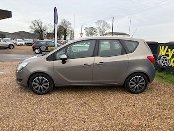Used Vauxhall Meriva 2015 for sale - 76968947: Photo