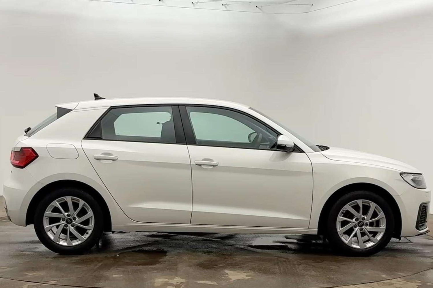 Used Audi A1 2023 for sale - 77540847: Photo 4