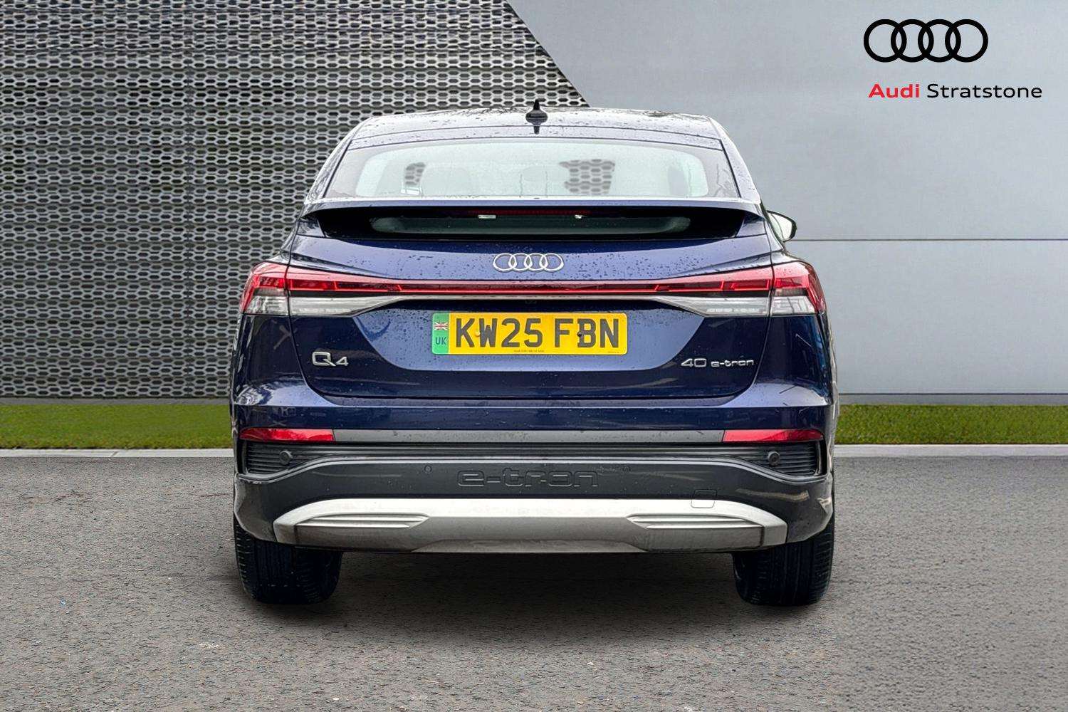 Used Audi Q4 e-tron 2025 for sale - 77373879: Photo 7