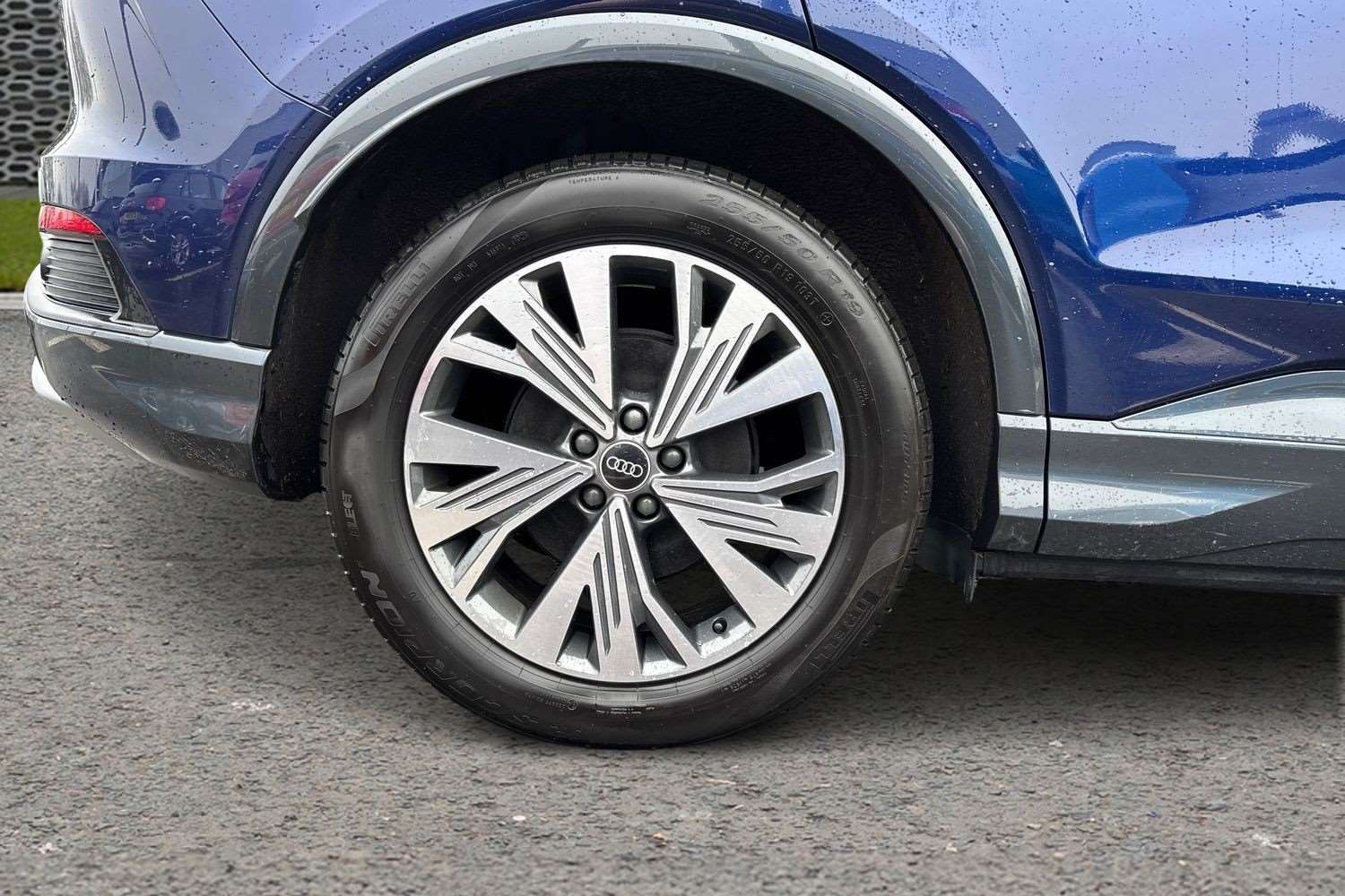 Used Audi Q4 e-tron 2025 for sale - 77373879: Photo 9