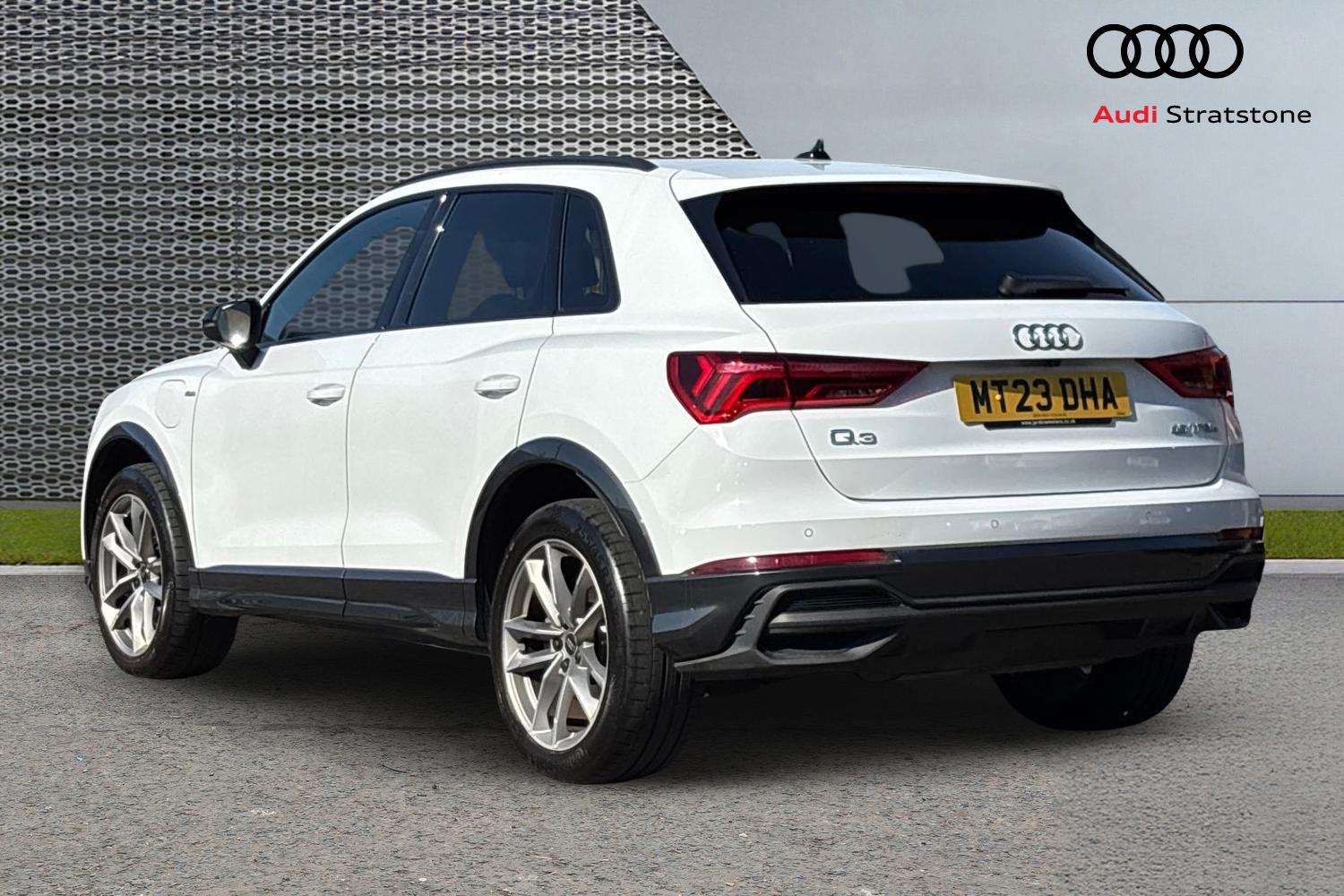 Used Audi Q3 2023 for sale - 78161354: Photo 3