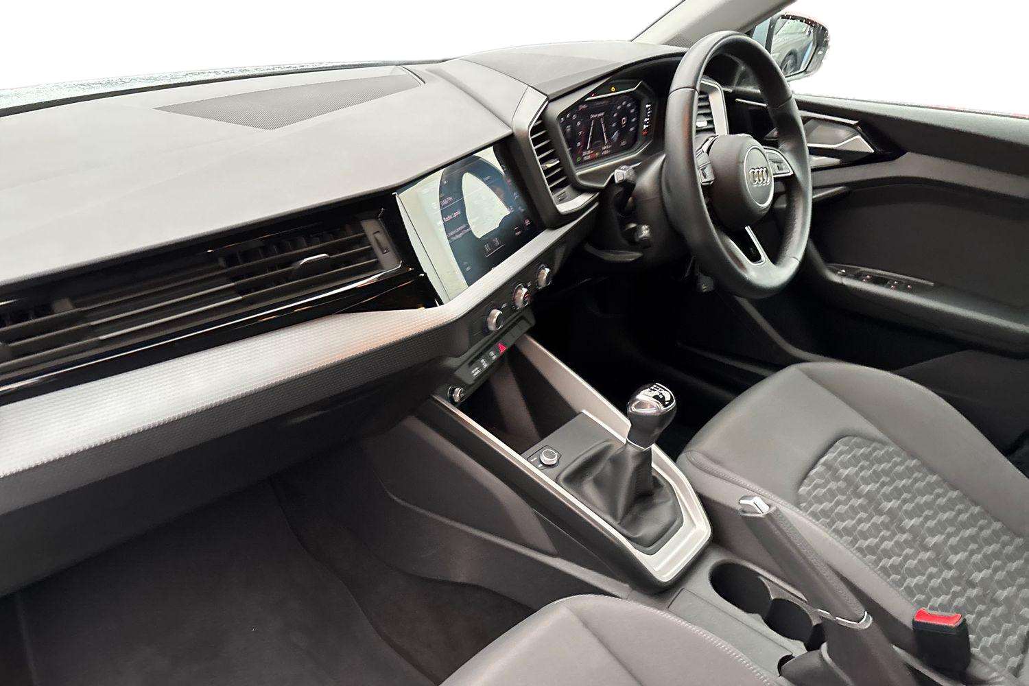 Used Audi A1 2022 for sale - 77123341: Photo 2