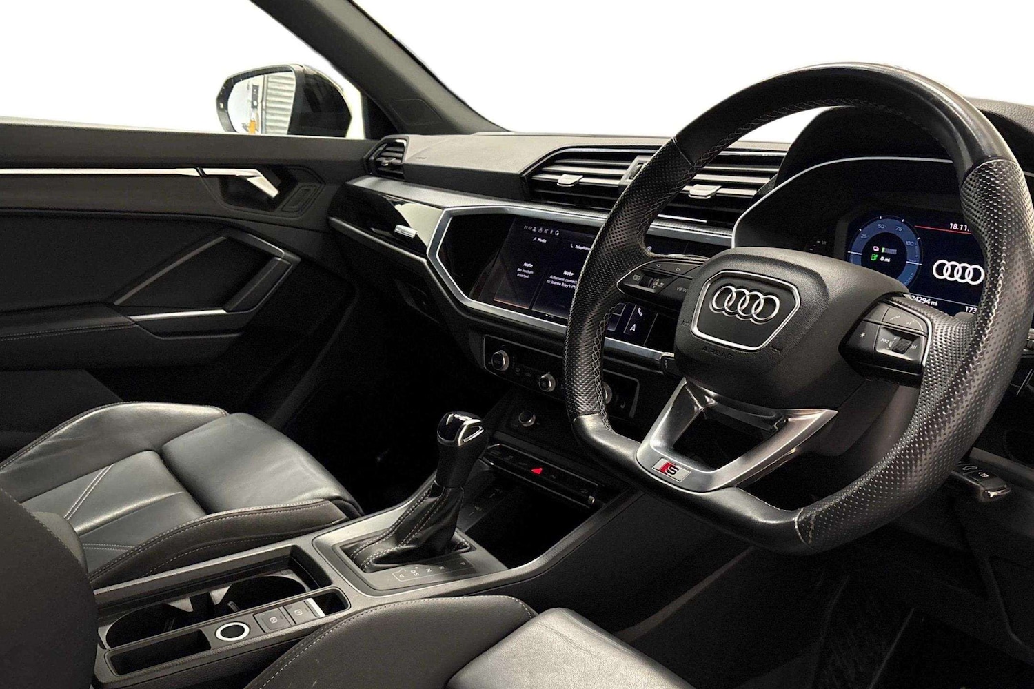 Used Audi Q3 2022 for sale - 77270142: Photo 6