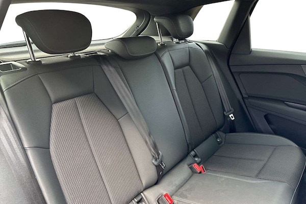 Used Audi Q4 e-tron 2025 for sale - 76075476: Photo 10