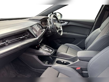 Used Audi Q4 e-tron 2025 for sale - 76075476: Photo 2