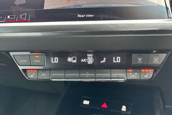 Used Audi Q4 e-tron 2025 for sale - 76075476: Photo 33