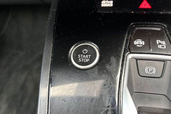 Used Audi Q4 e-tron 2025 for sale - 76075476: Photo 35