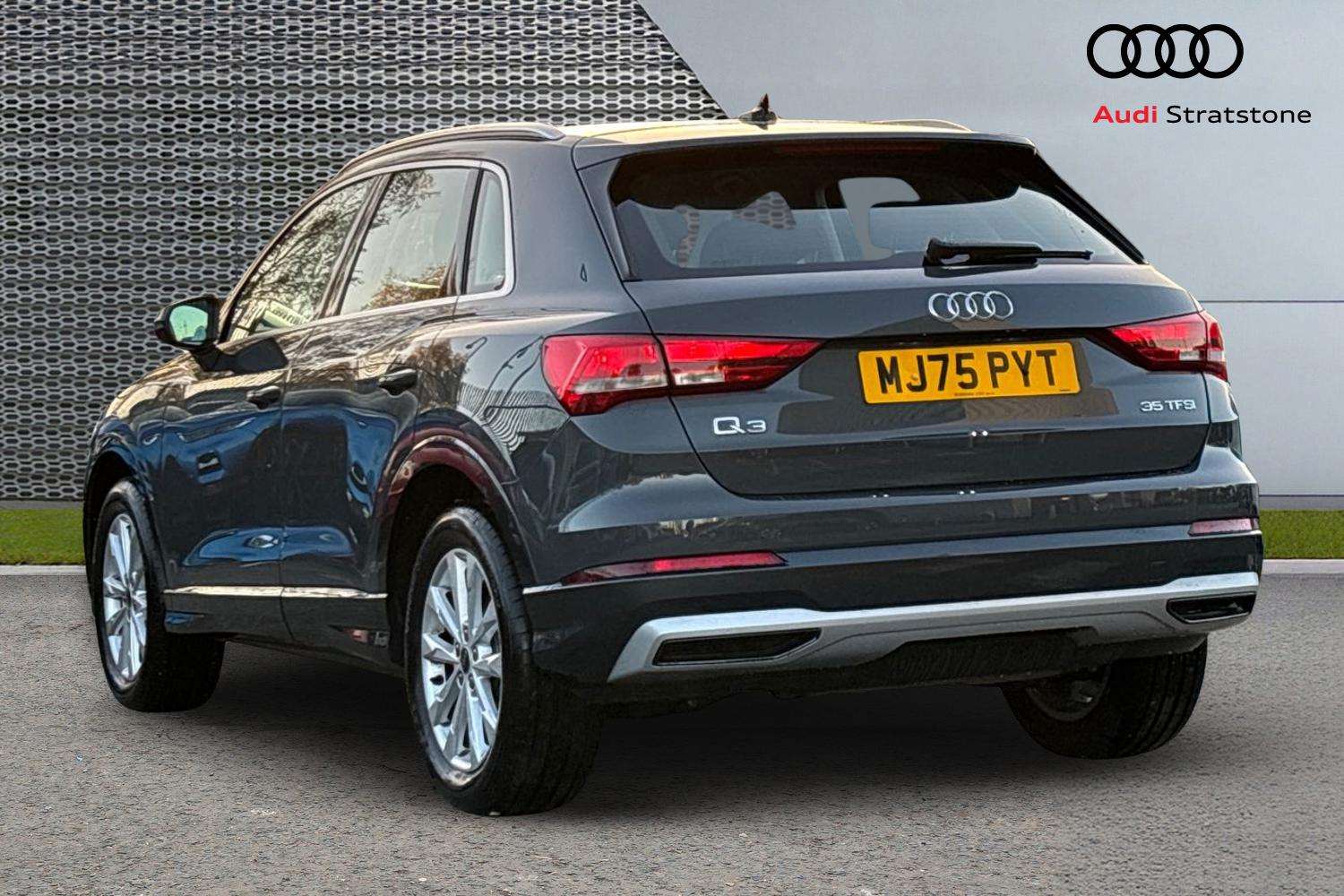 Used Audi Q3 2025 for sale - 76804859: Photo 3