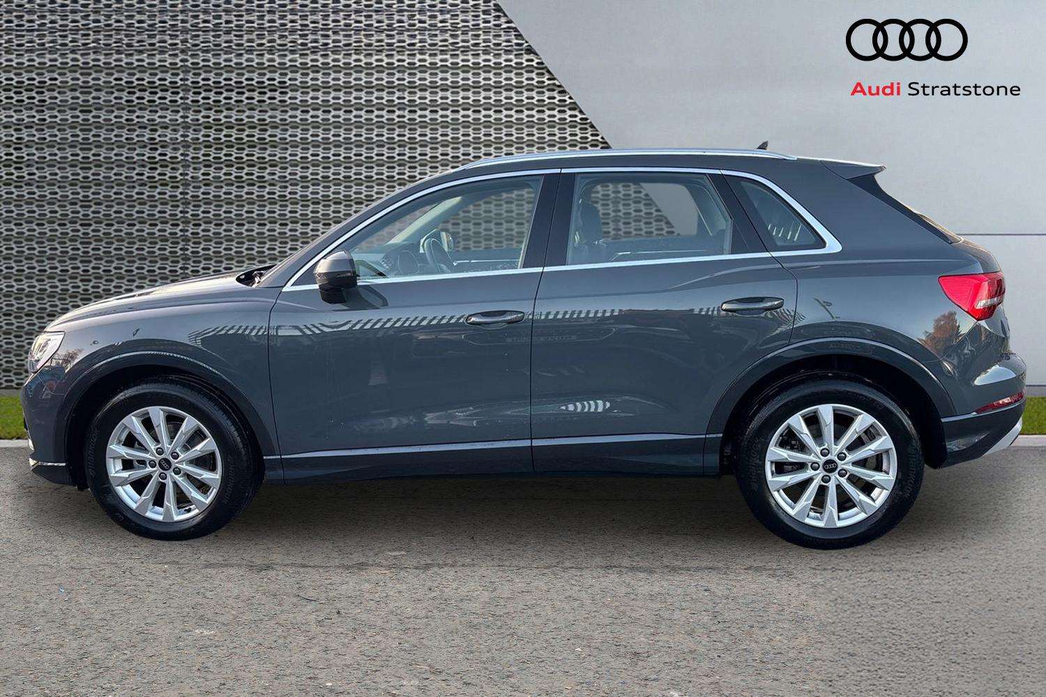 Used Audi Q3 2025 for sale - 76804859: Photo 8