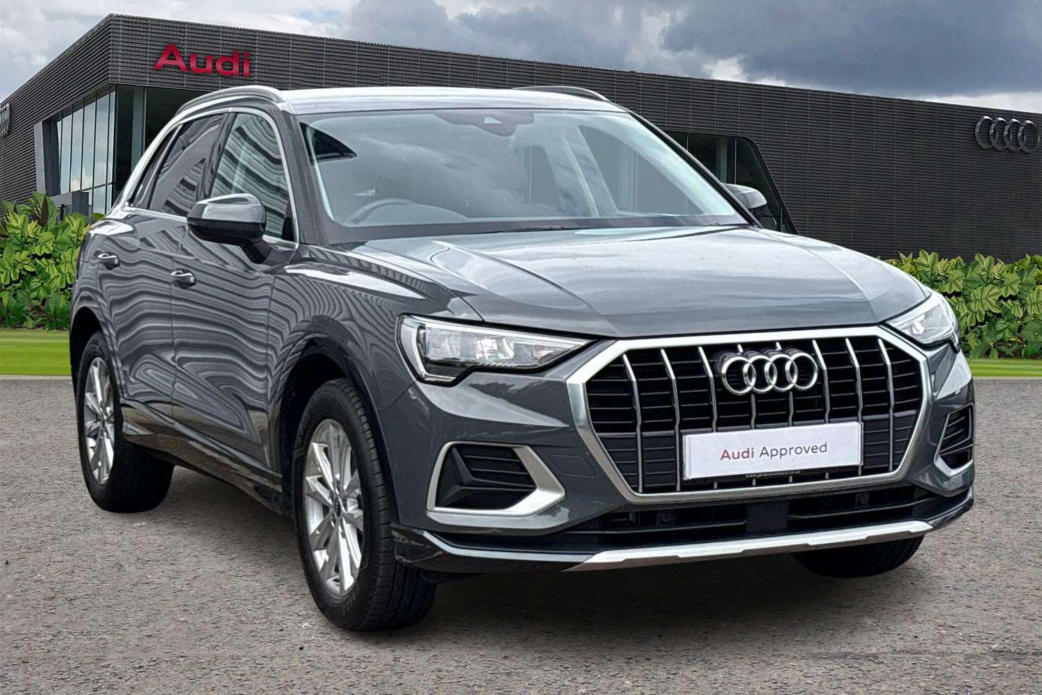 Used Audi Q3 2023 for sale - 76435799: Photo 1