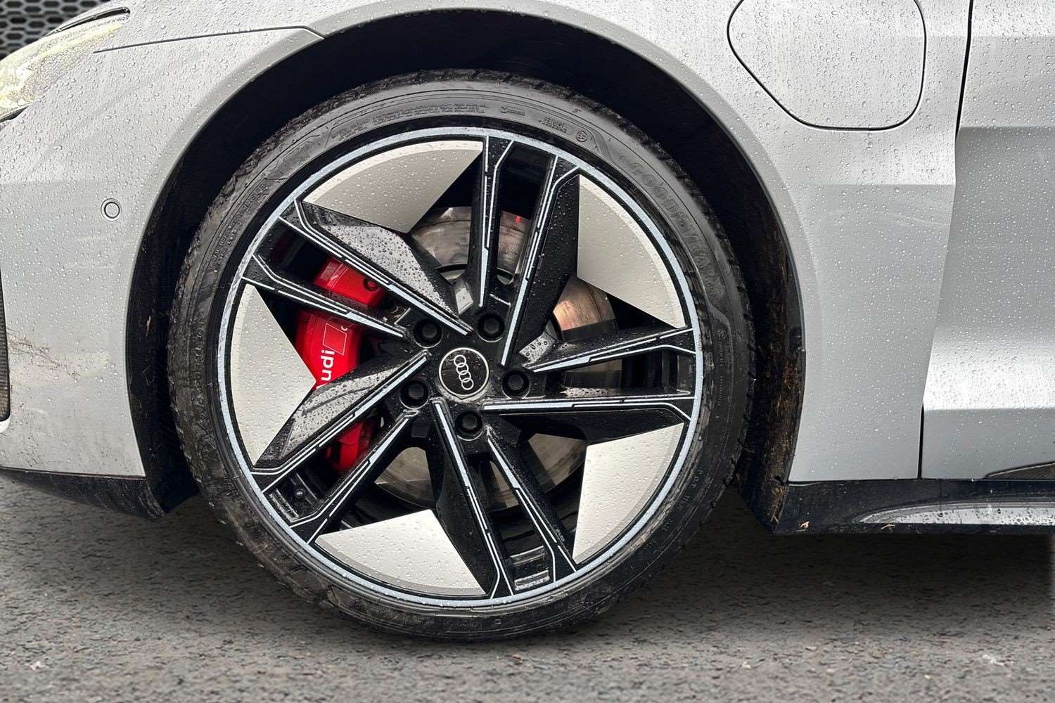 Used Audi RS e-tron GT 2021 for sale - 77270182: Photo 11