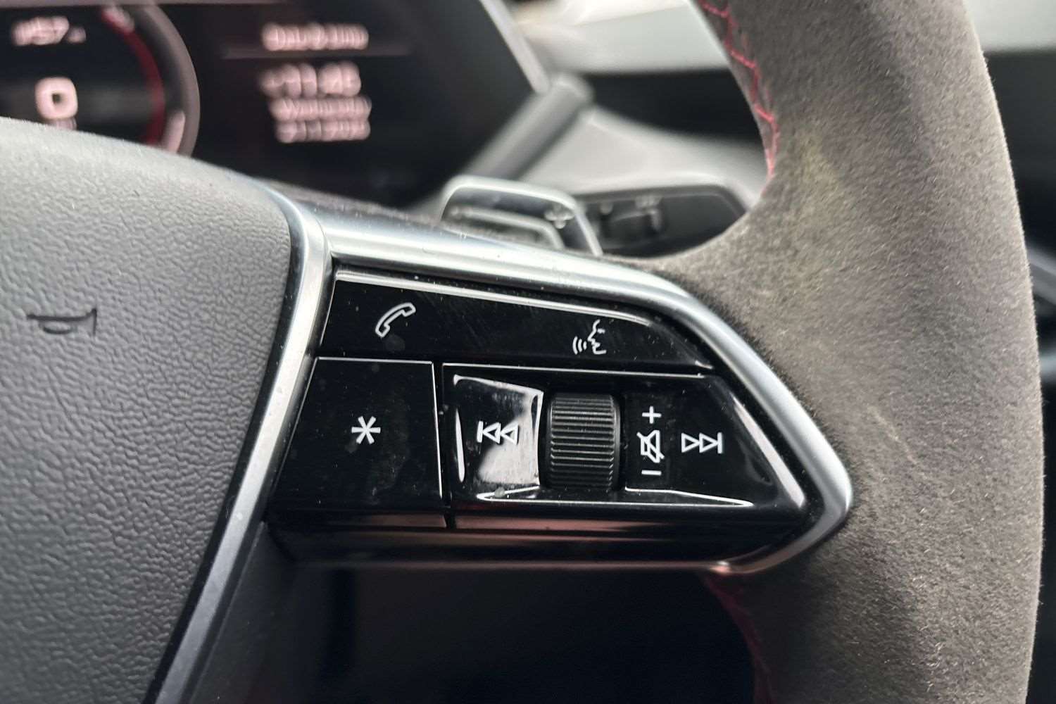 Used Audi RS e-tron GT 2021 for sale - 77270182: Photo 17