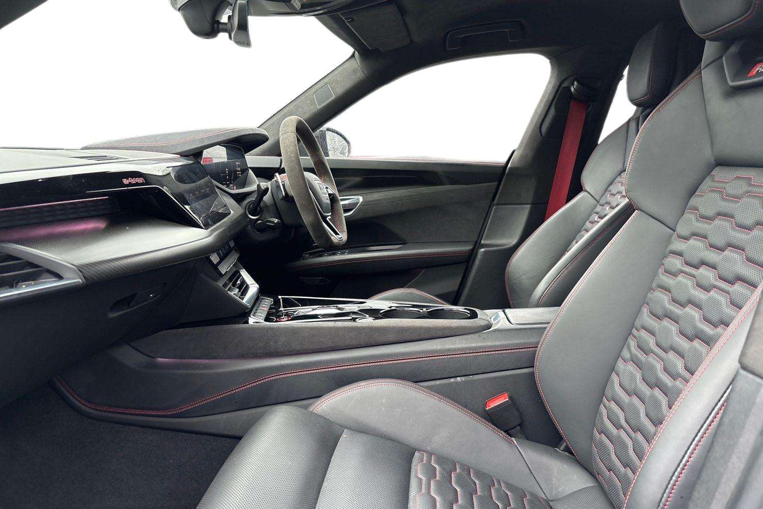 Used Audi RS e-tron GT 2021 for sale - 77270182: Photo 21