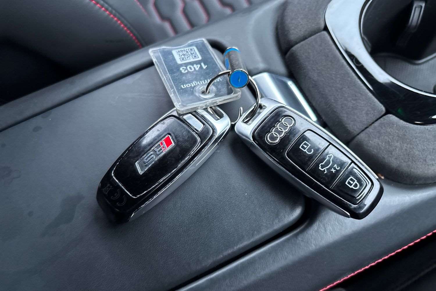 Used Audi RS e-tron GT 2021 for sale - 77270182: Photo 25