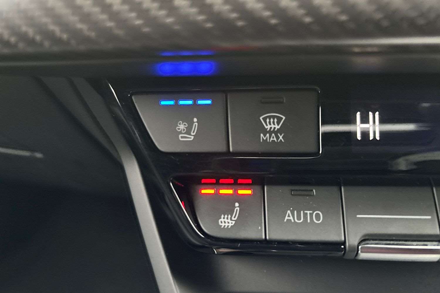 Used Audi RS e-tron GT 2021 for sale - 77270182: Photo 28