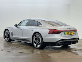 Used Audi RS e-tron GT 2021 for sale - 77270182: Photo