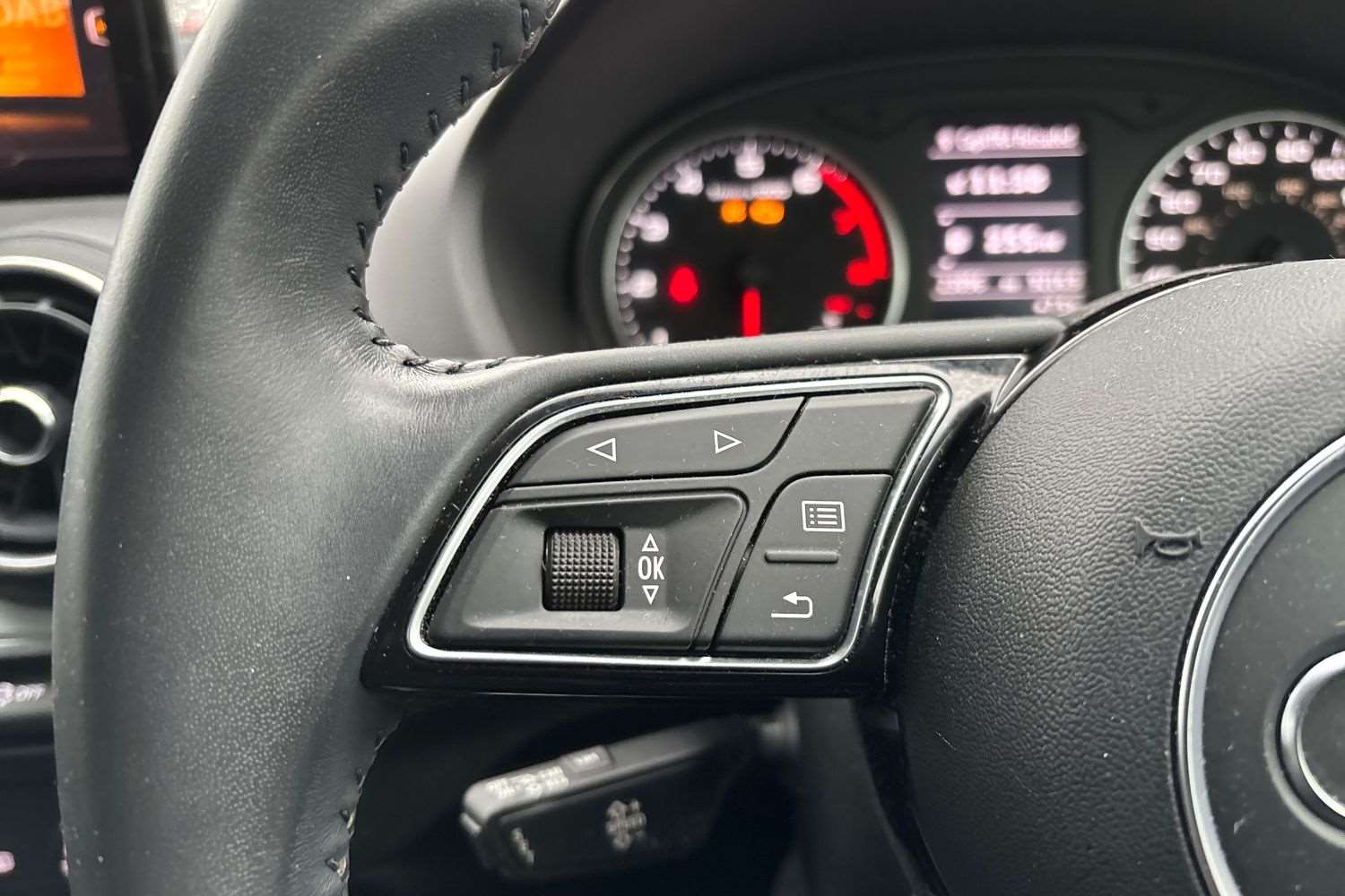 Used Audi Q2 2019 for sale - 76902350: Photo 16