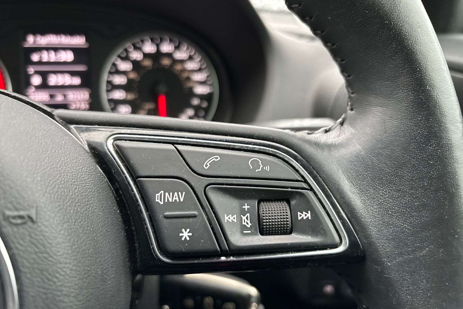 Used Audi Q2 2019 for sale - 76902350: Photo 17