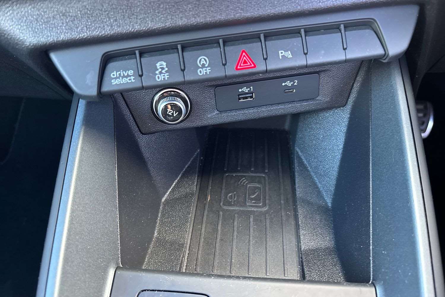 Vehicle 33