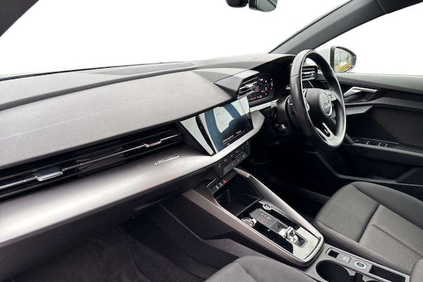 Used Audi A3 2023 for sale - 76242557: Photo 2
