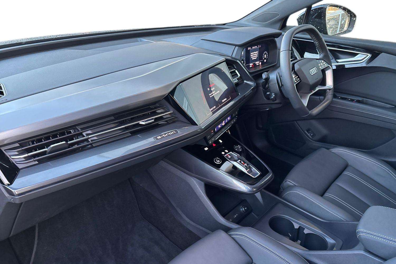 Used Audi Q4 e-tron 2025 for sale - 76889713: Photo 2