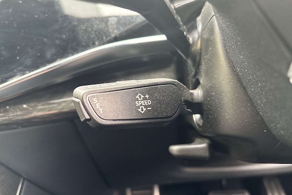 Used Audi Q8 2022 for sale - 76205210: Photo 32