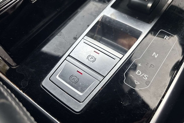 Used Audi Q8 2022 for sale - 76205210: Photo 34