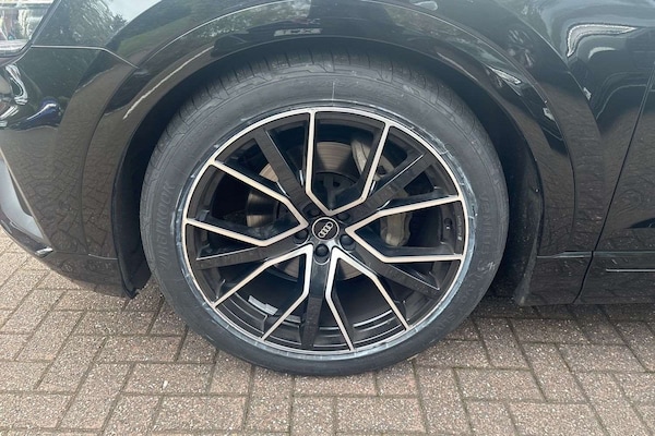 Used Audi Q8 2022 for sale - 76205210: Photo 5