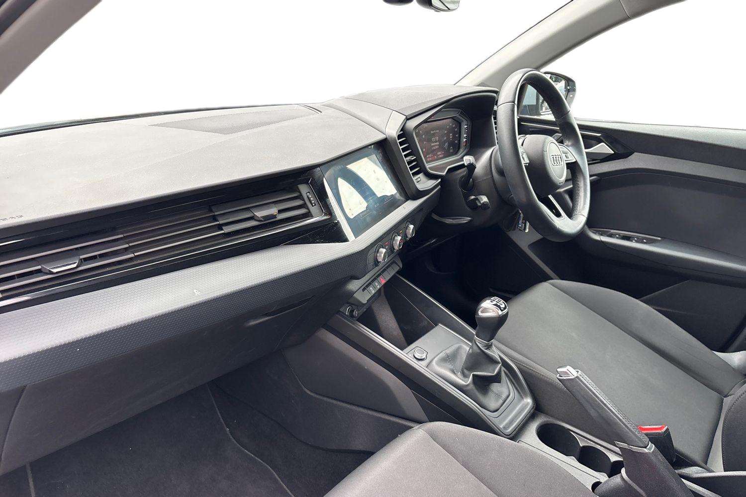Used Audi A1 2022 for sale - 76156093: Photo 2