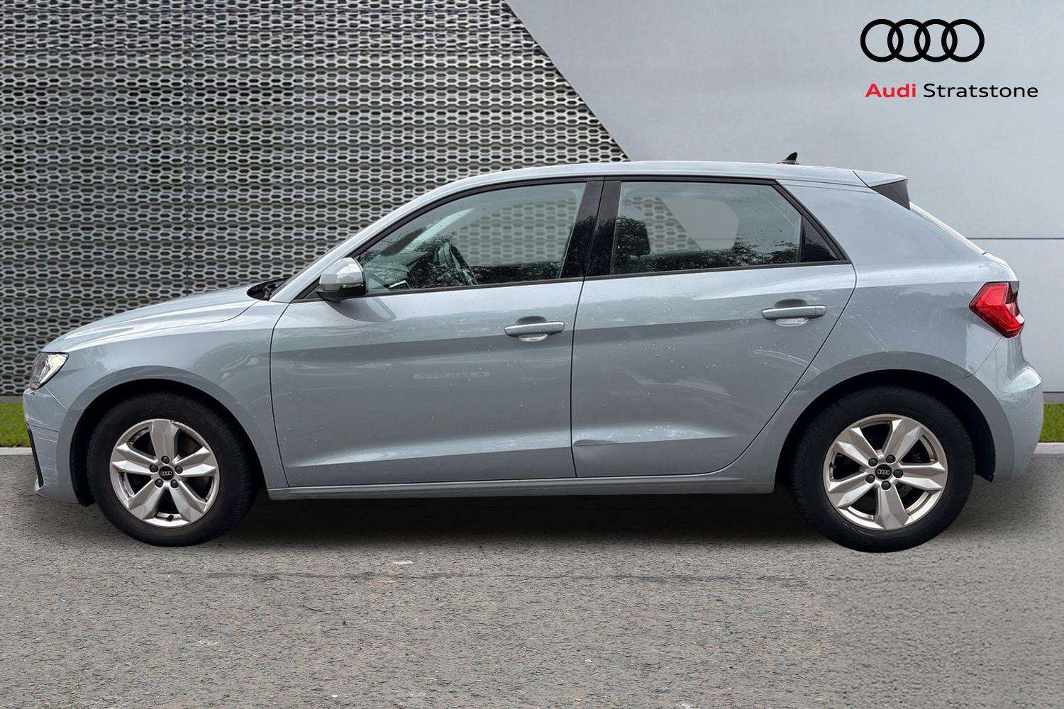 Used Audi A1 2022 for sale - 76156093: Photo 8