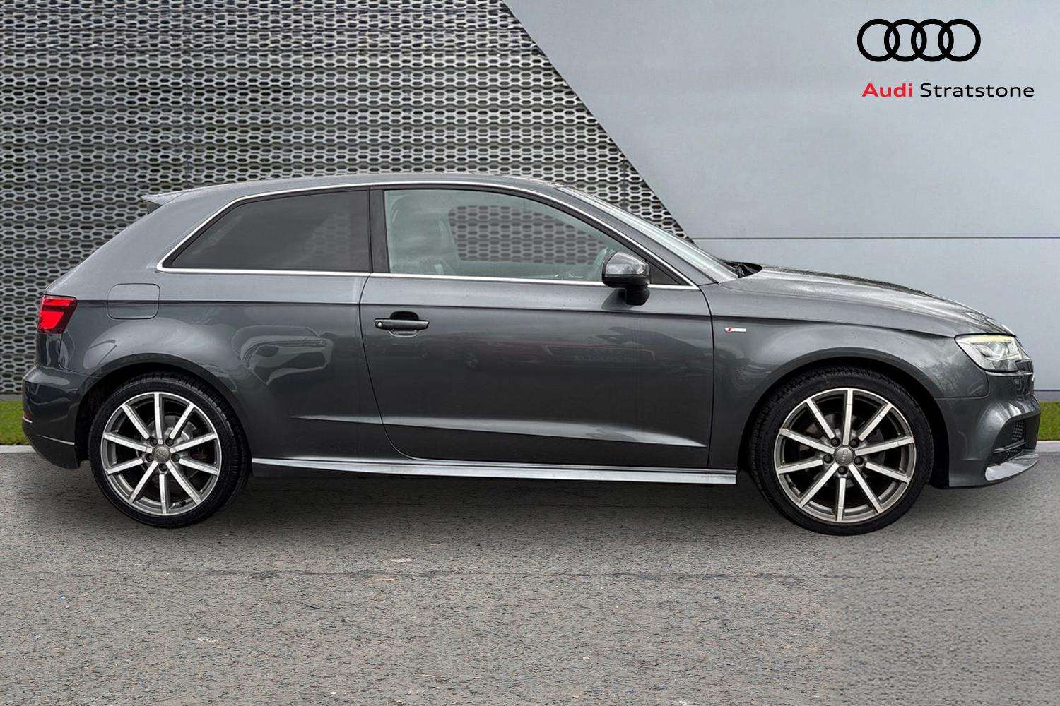 Used Audi A3 for sale - 77861170: Photo 4