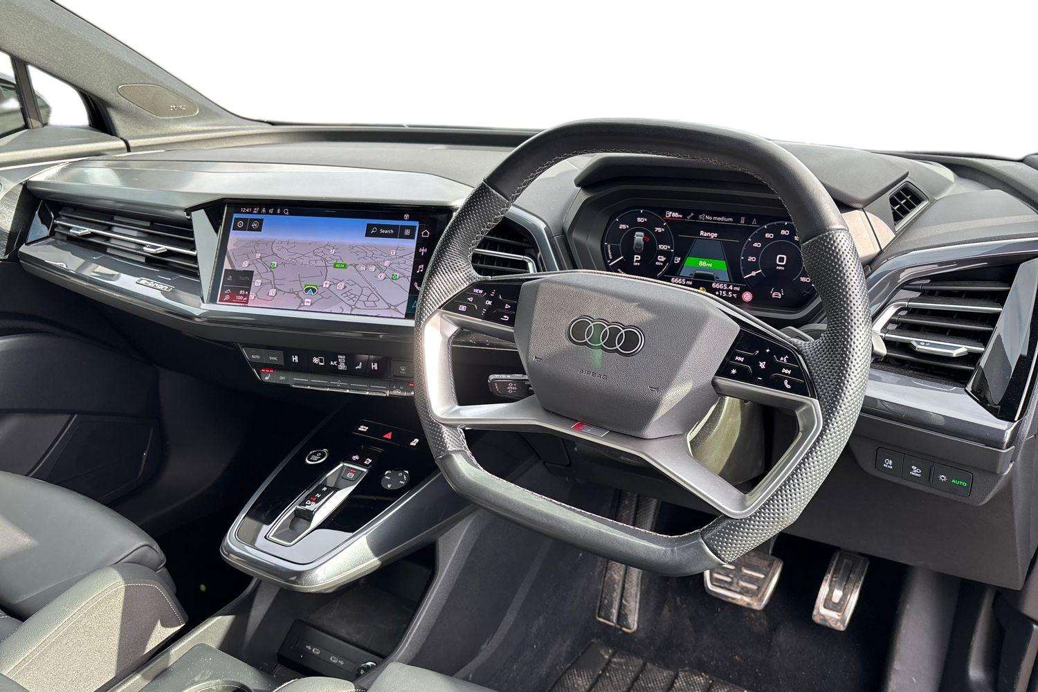 Used Audi Q4 e-tron 2023 for sale - 78010441: Photo 6