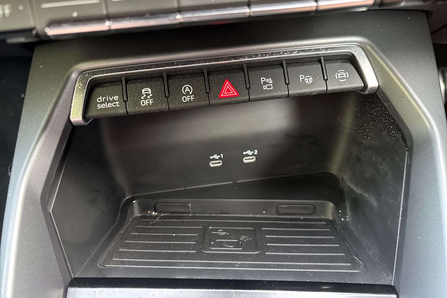 Vehicle 33