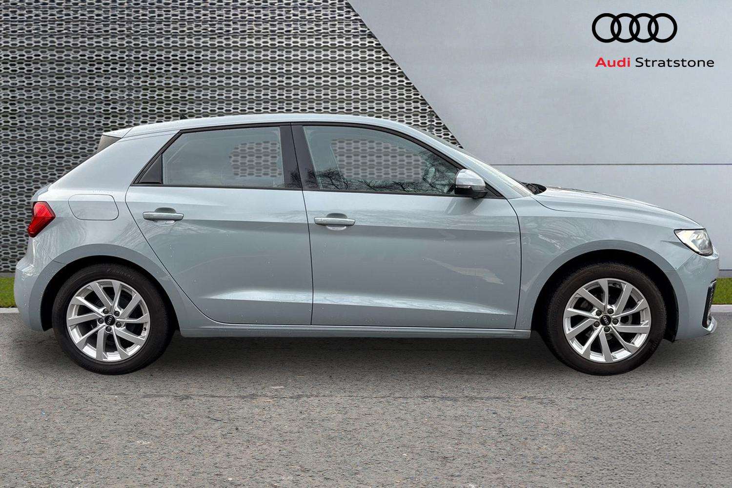 Used Audi A1 2022 for sale - 77178931: Photo 4